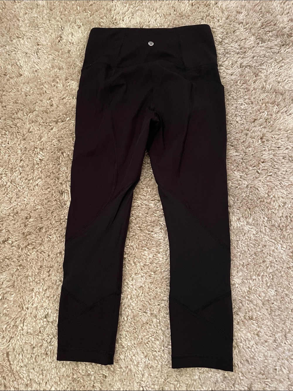 NWT LULULEMON Crop Leggings!